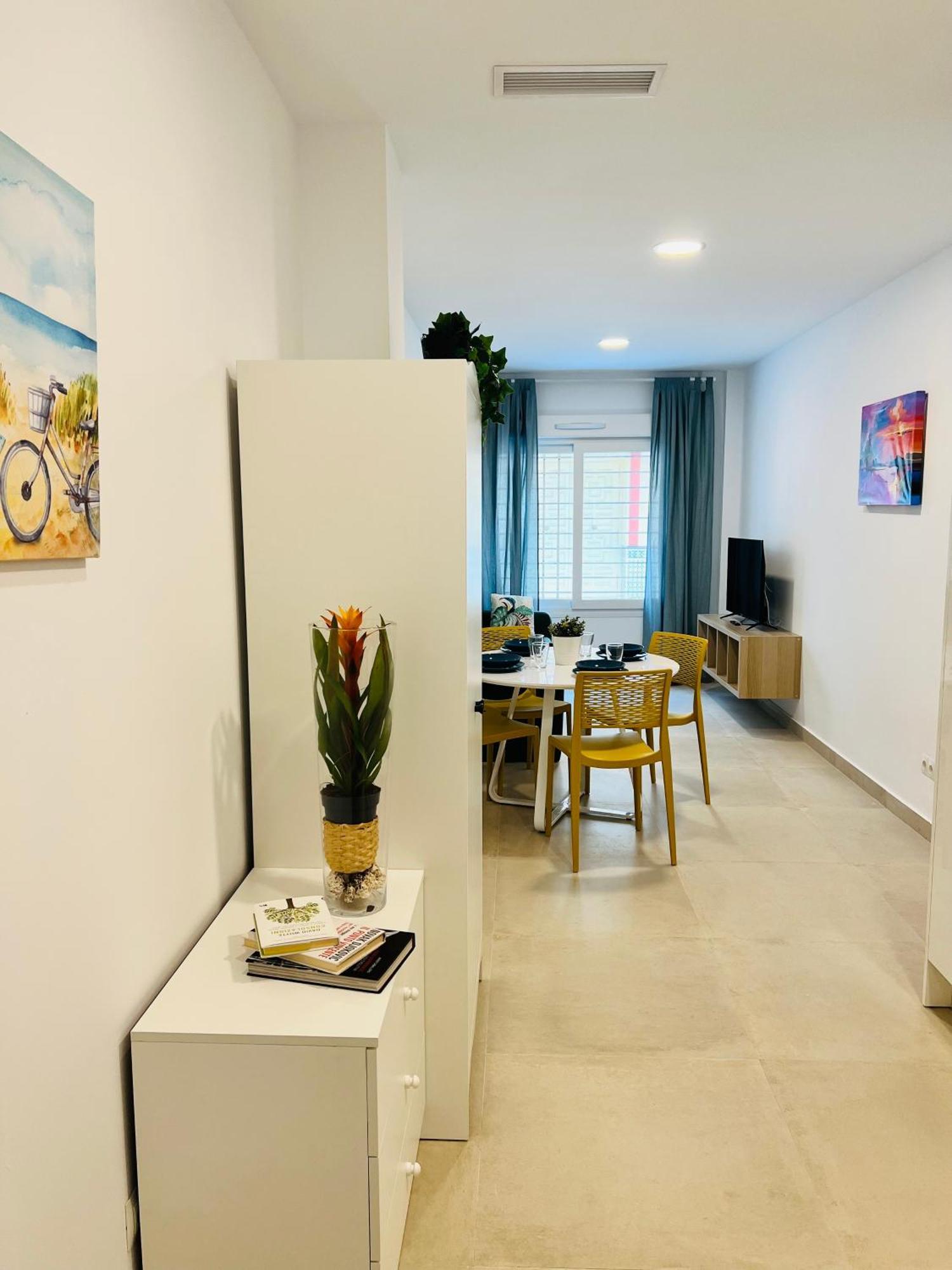 Bnbook Medea Apartments 2 Fuengirola Ngoại thất bức ảnh