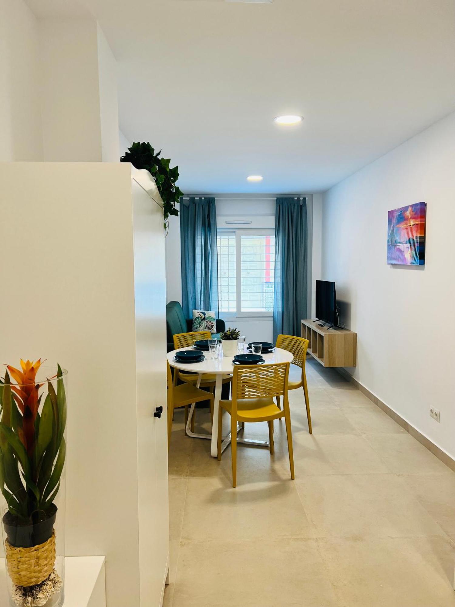 Bnbook Medea Apartments 2 Fuengirola Ngoại thất bức ảnh