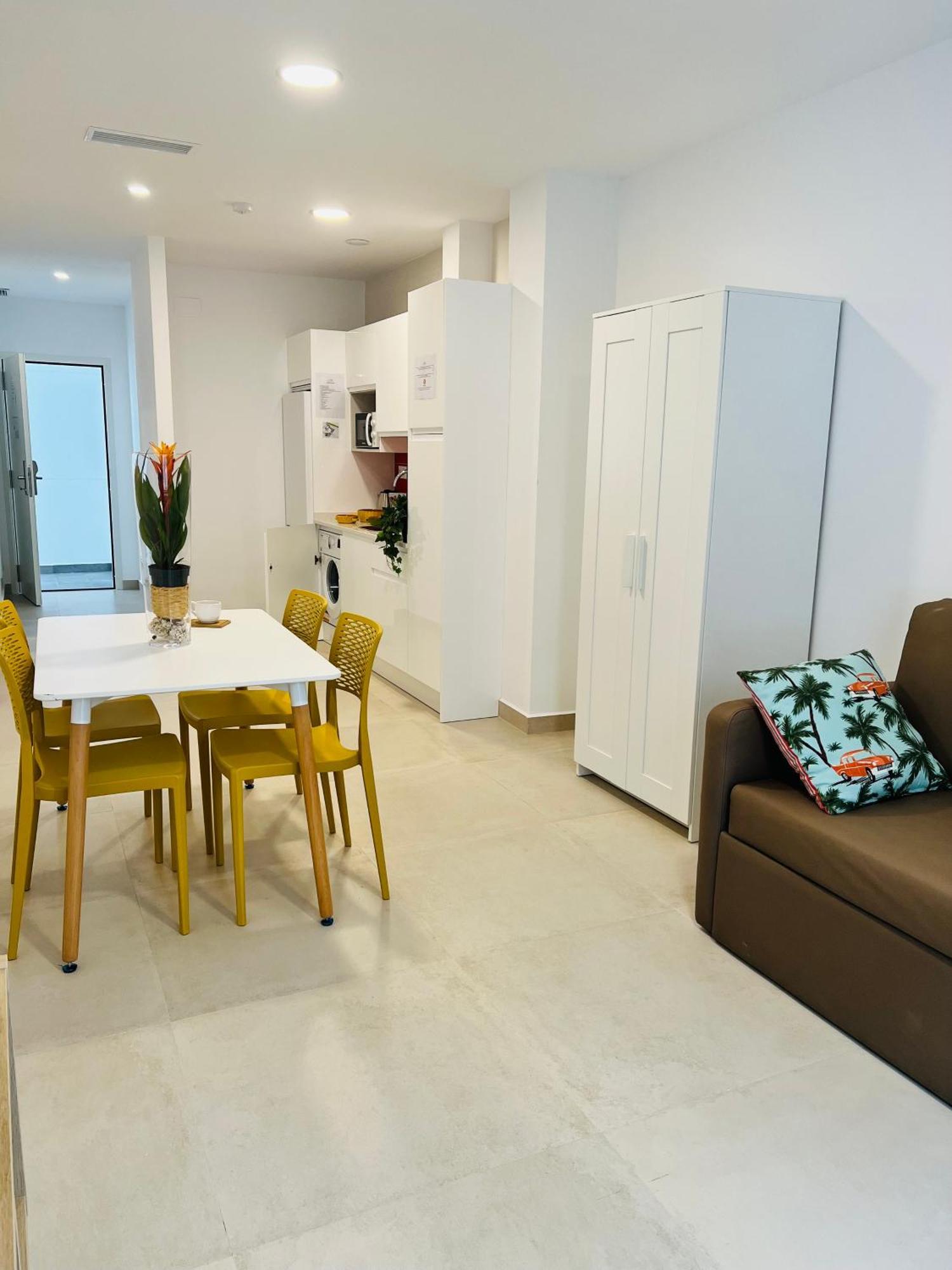 Bnbook Medea Apartments 2 Fuengirola Ngoại thất bức ảnh